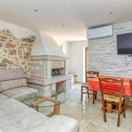 2 Bedroom Awesome In * 우마그