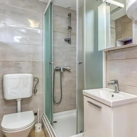 شقة 2 Bedroom Awesome In *